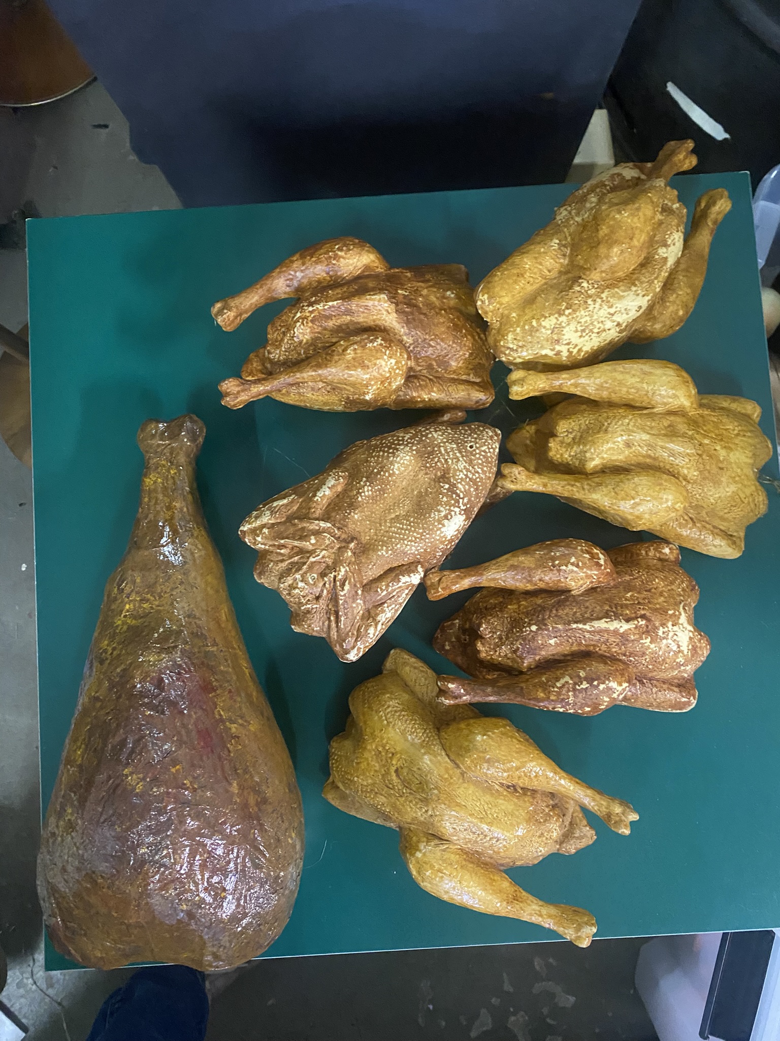 A14-001 Tierische Lebensmittel (Fleisch, Fisch, Käse, Eier)