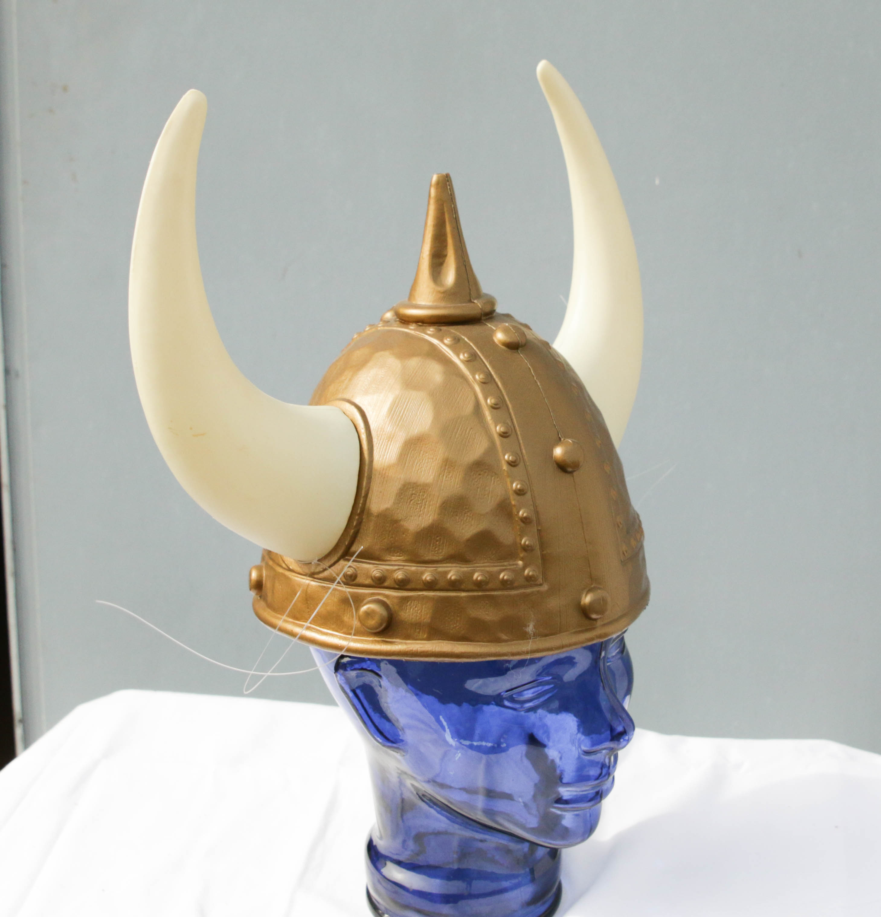 HUT105 Wikingerhelm Plastik