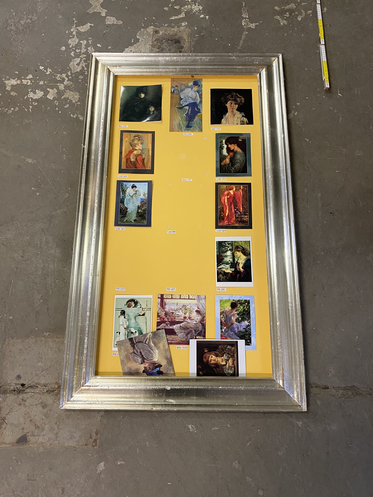 R02-005 Styropor-Bilderrahmen