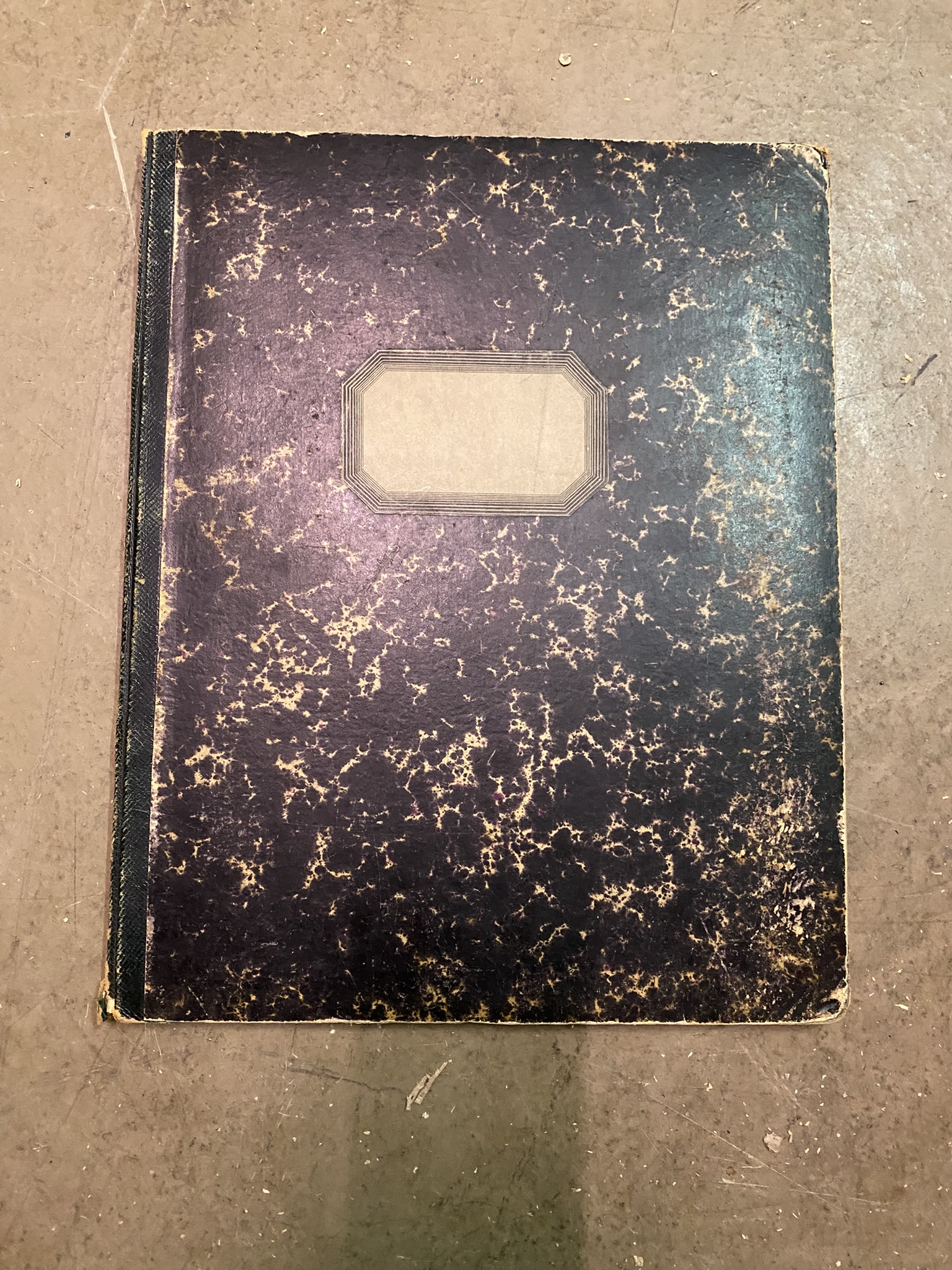 A30-003 Altes Notenbuch