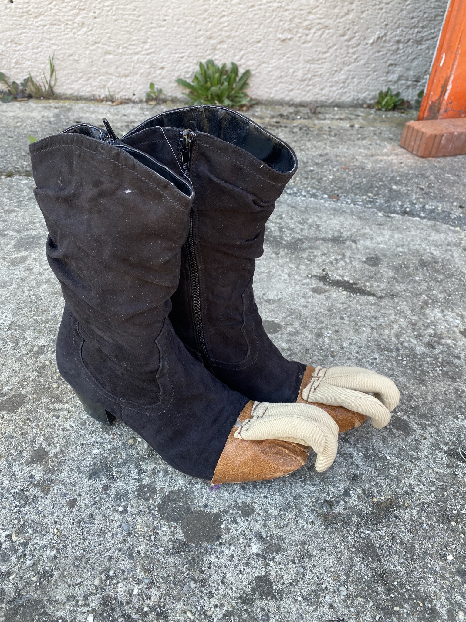 DSC54 Krallen-Stiefel