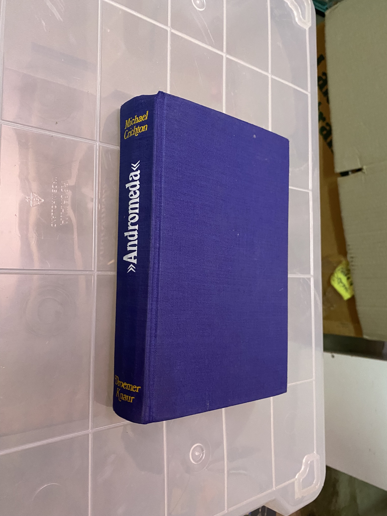 A20-012 Buch "Andromeda"