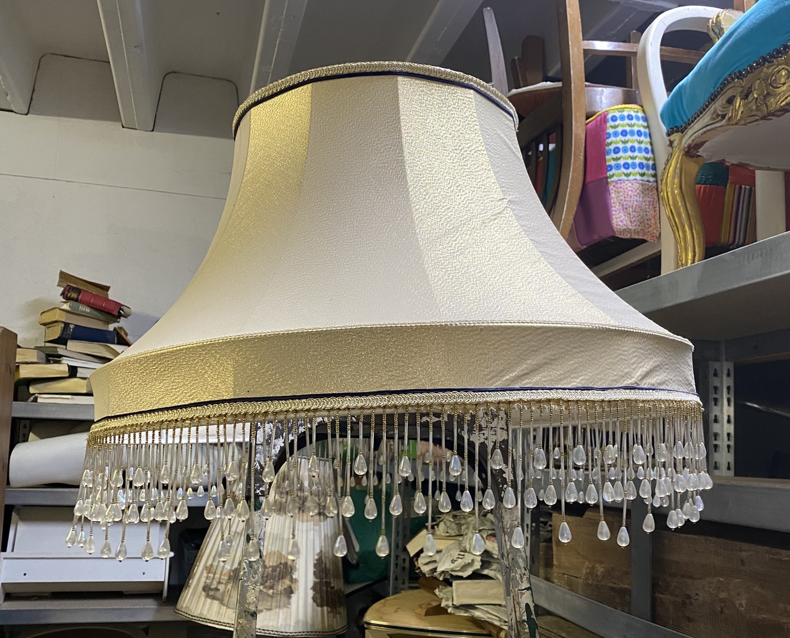 R03-004 Stehlampen-Schirm