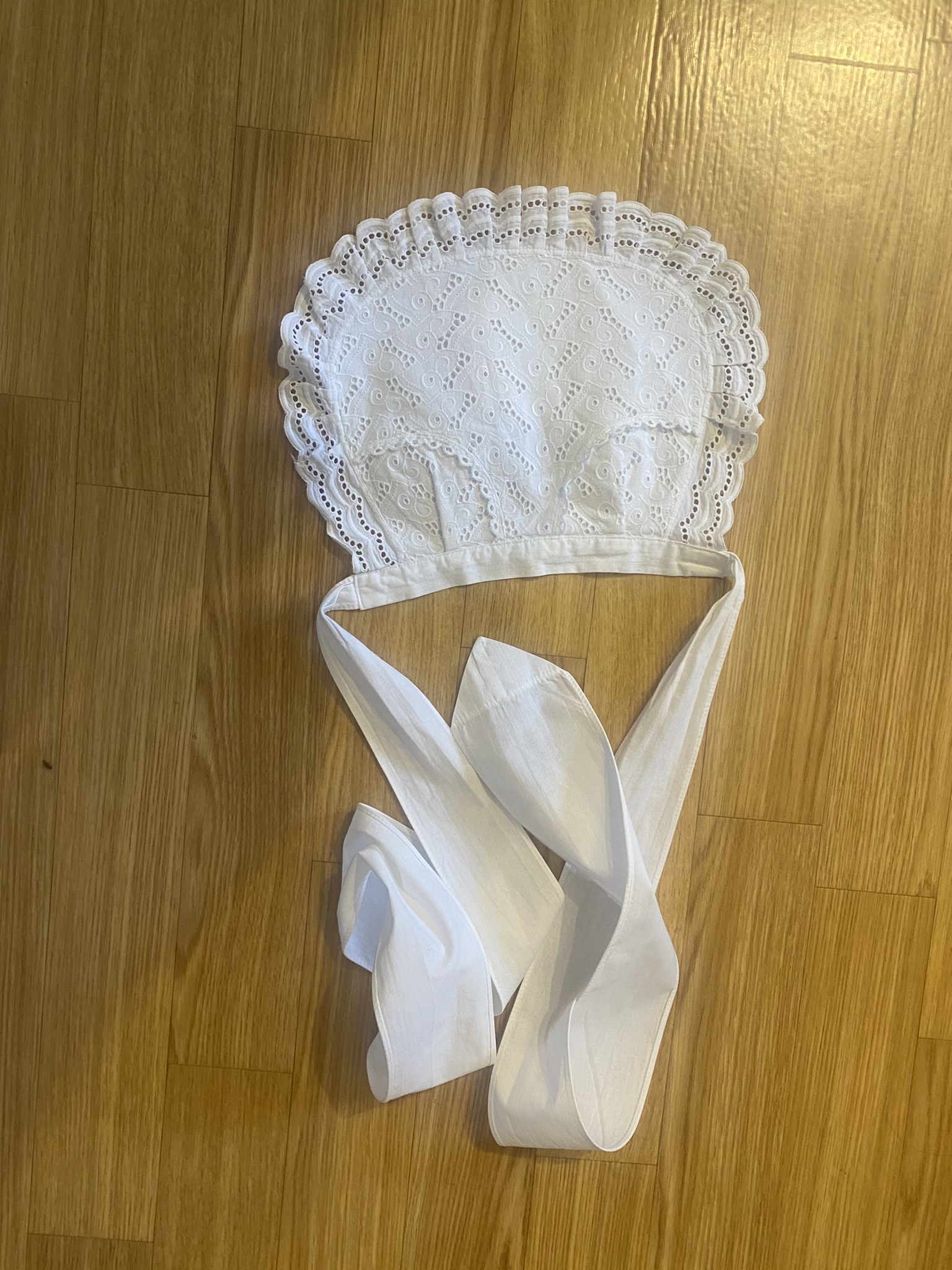 SC28 Dienstmädchenschürze