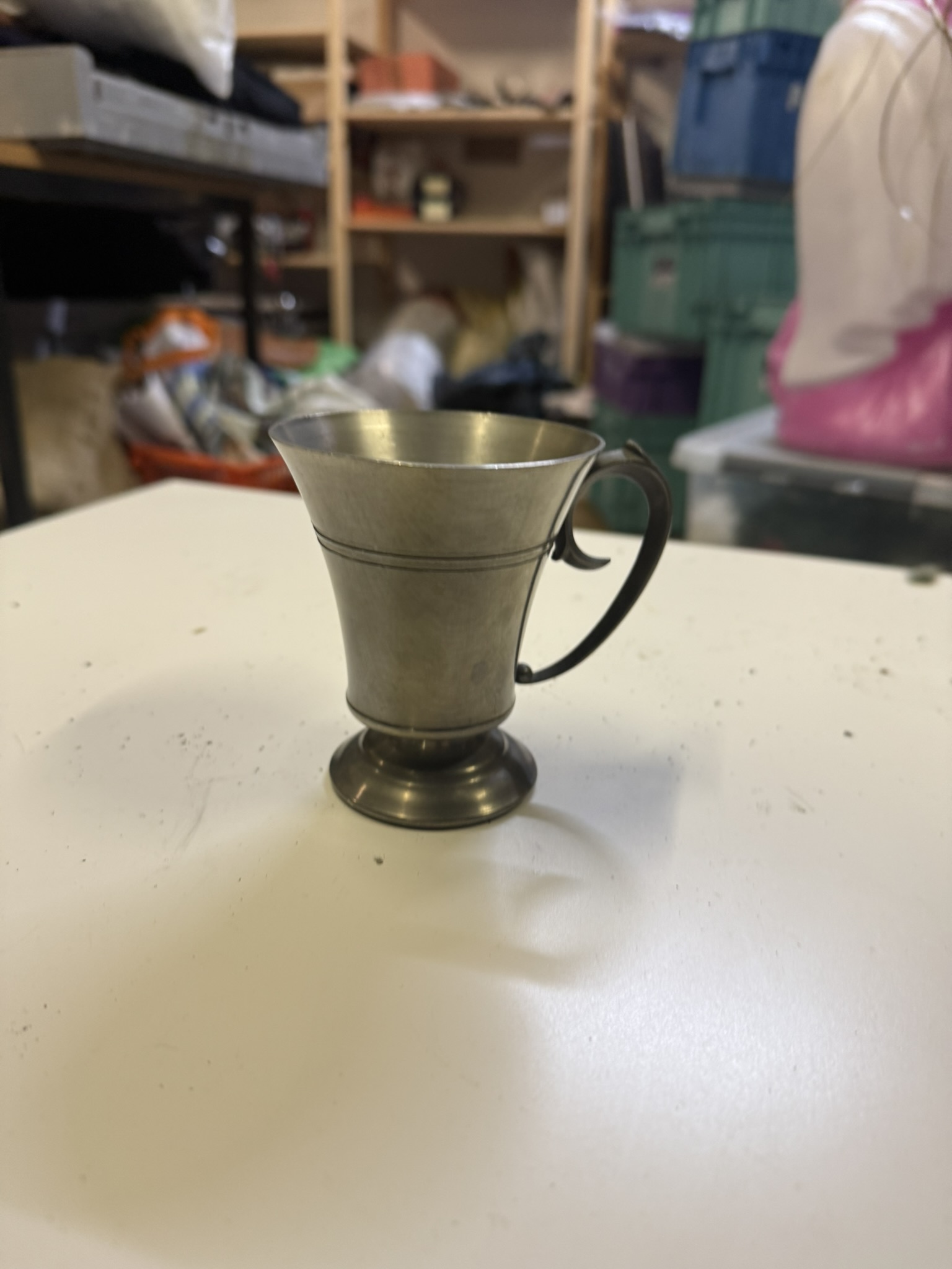 A04-006 A04-009 Kleiner Becher Zinn