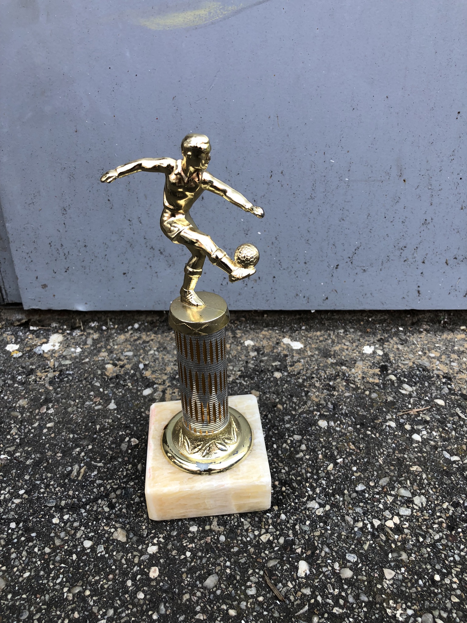 M01-048 Pokal Fußball