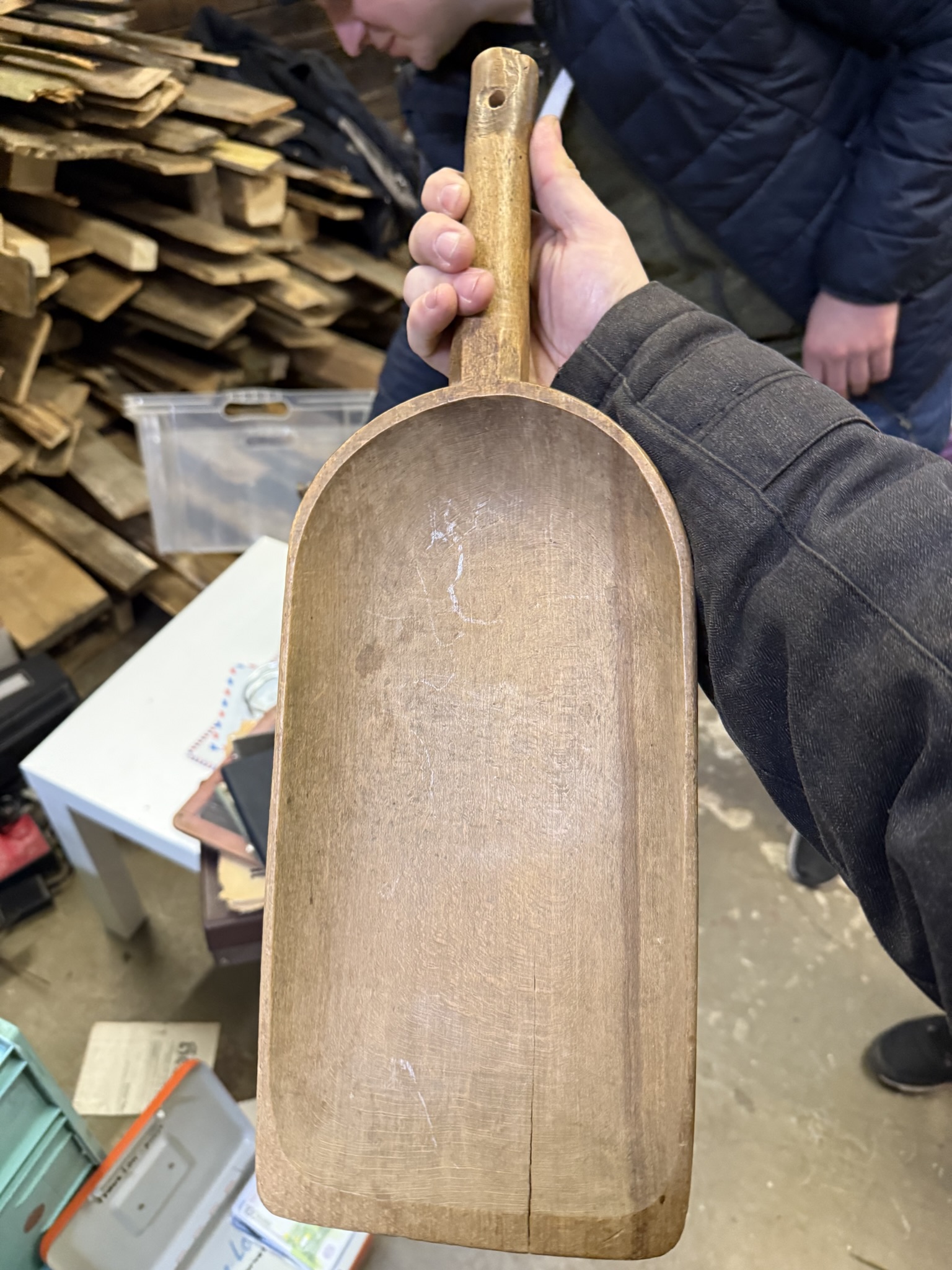 A12-017 Getreideschaufel