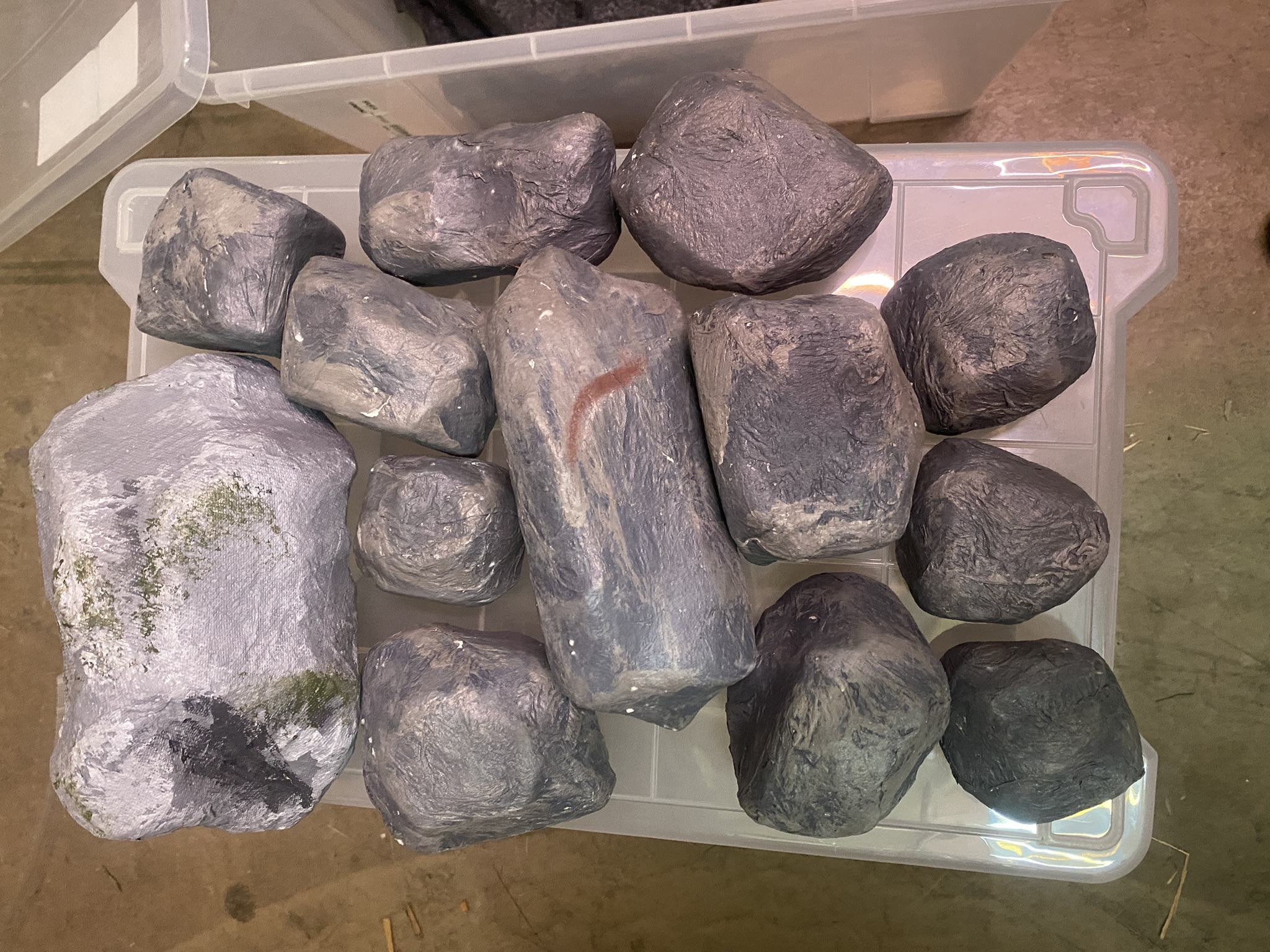 A21-002 Steine aus Styropor