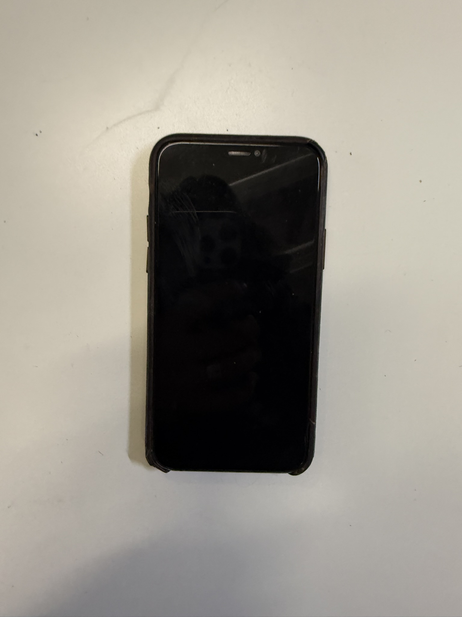 A02-017 iPhone 11 Pro fake