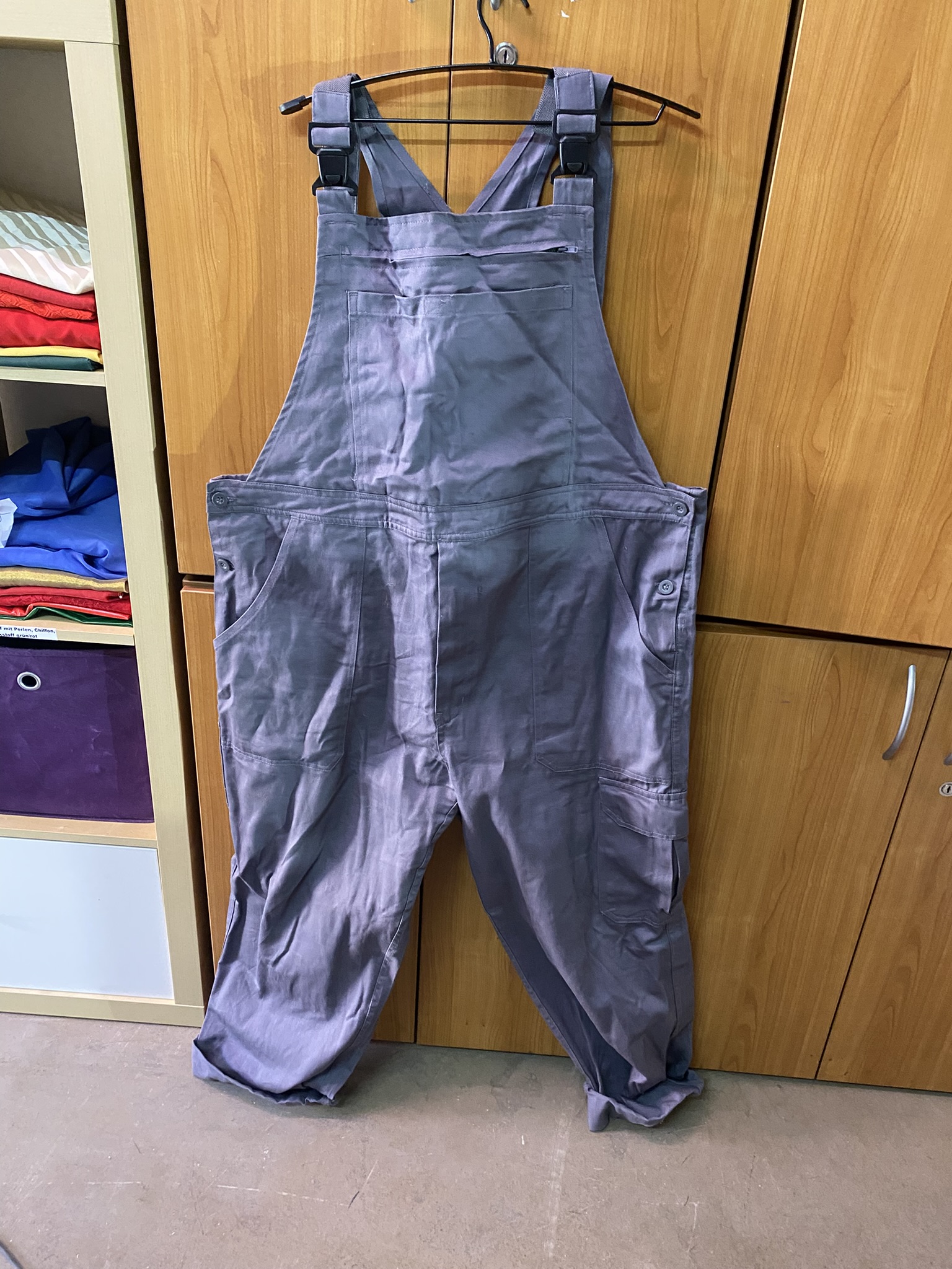 B15 Latzhose