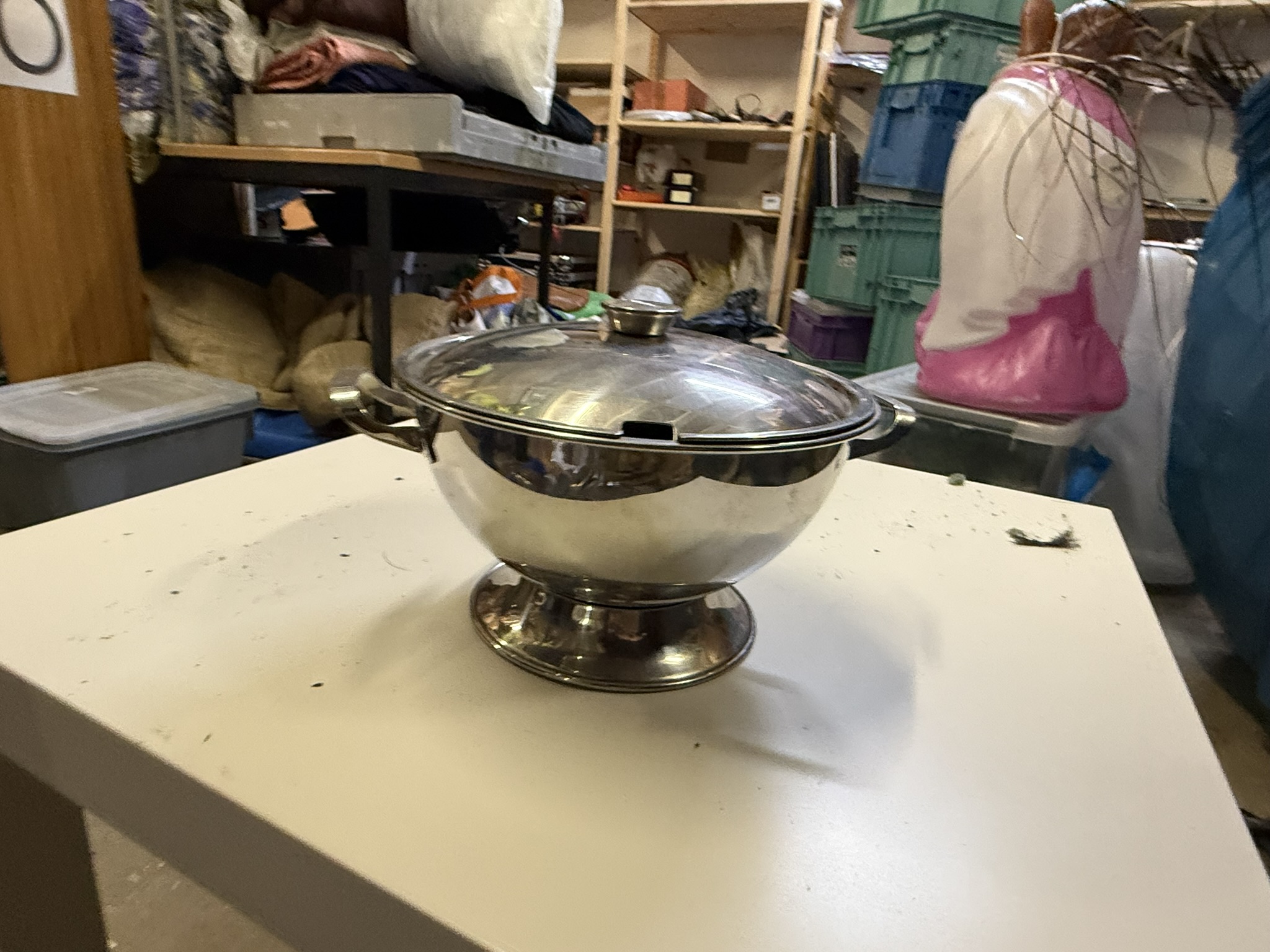 A04-012 Servierschüssel/Suppenschüssel Zinn