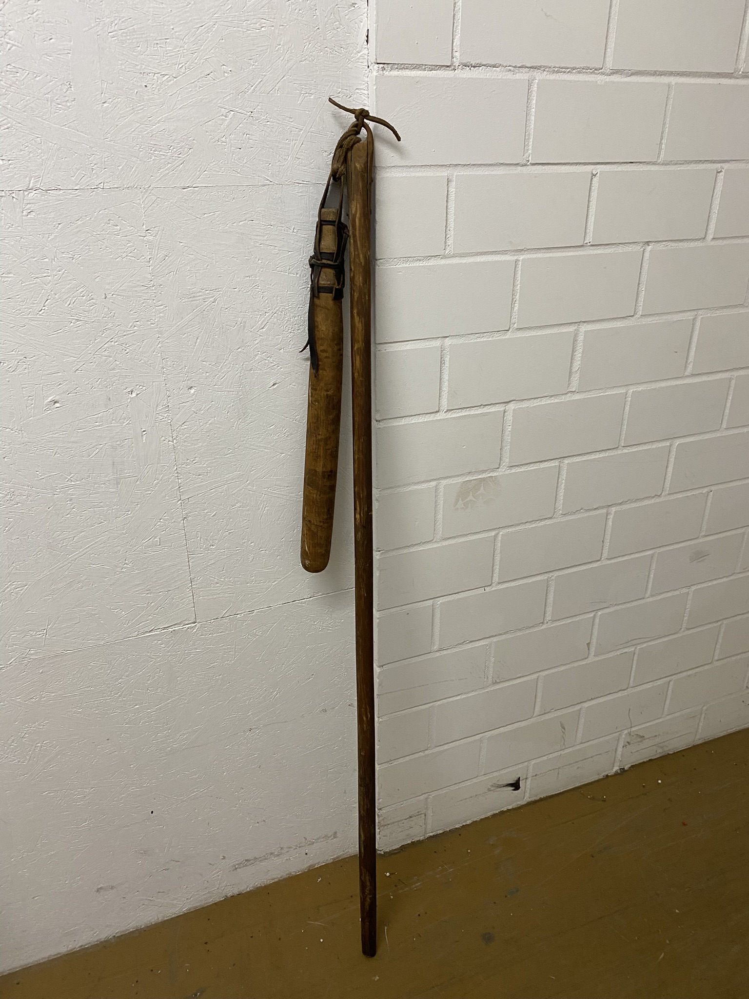 U01-044 Dreschflegel