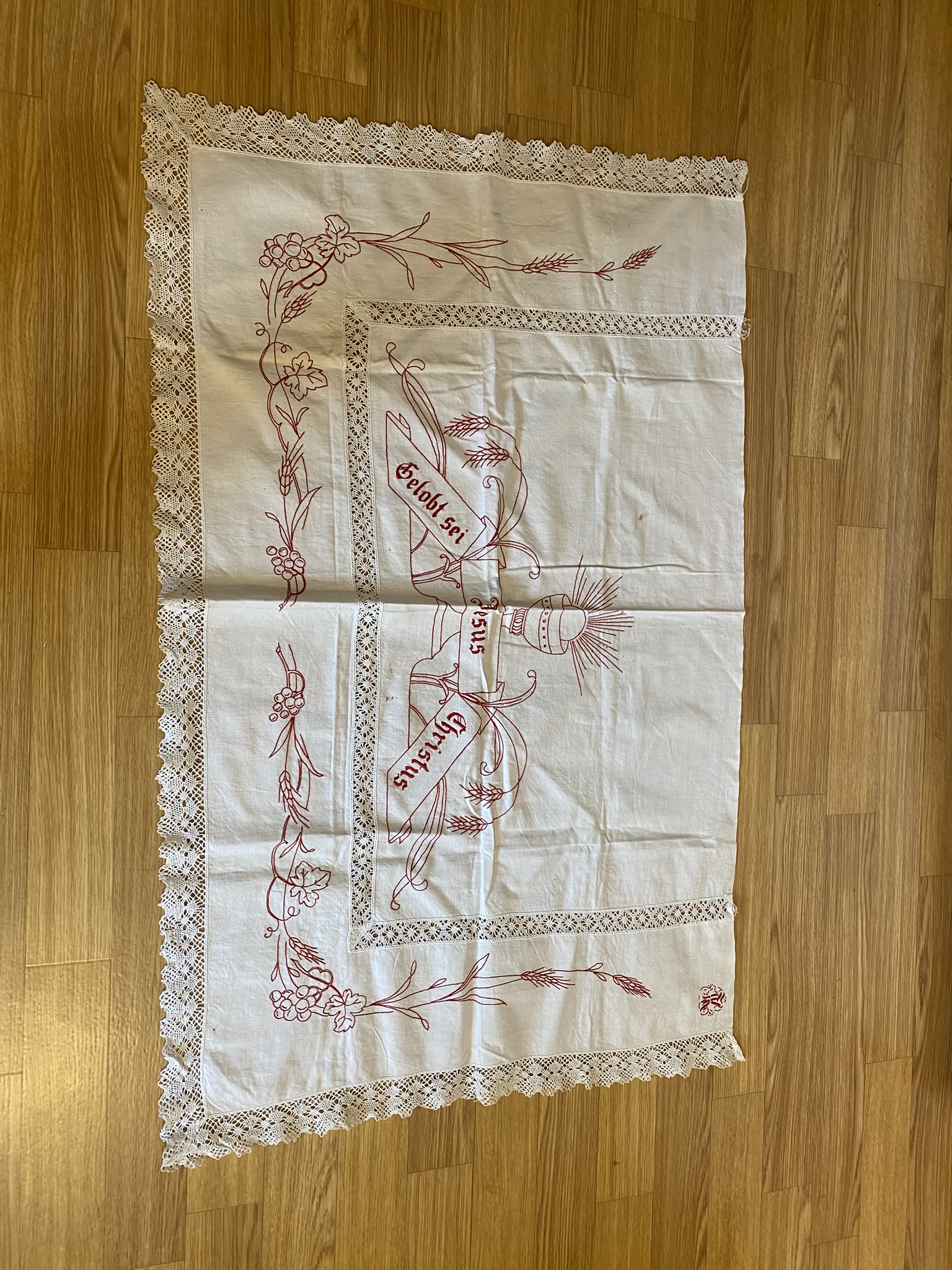 T06-005 Altar-Behang