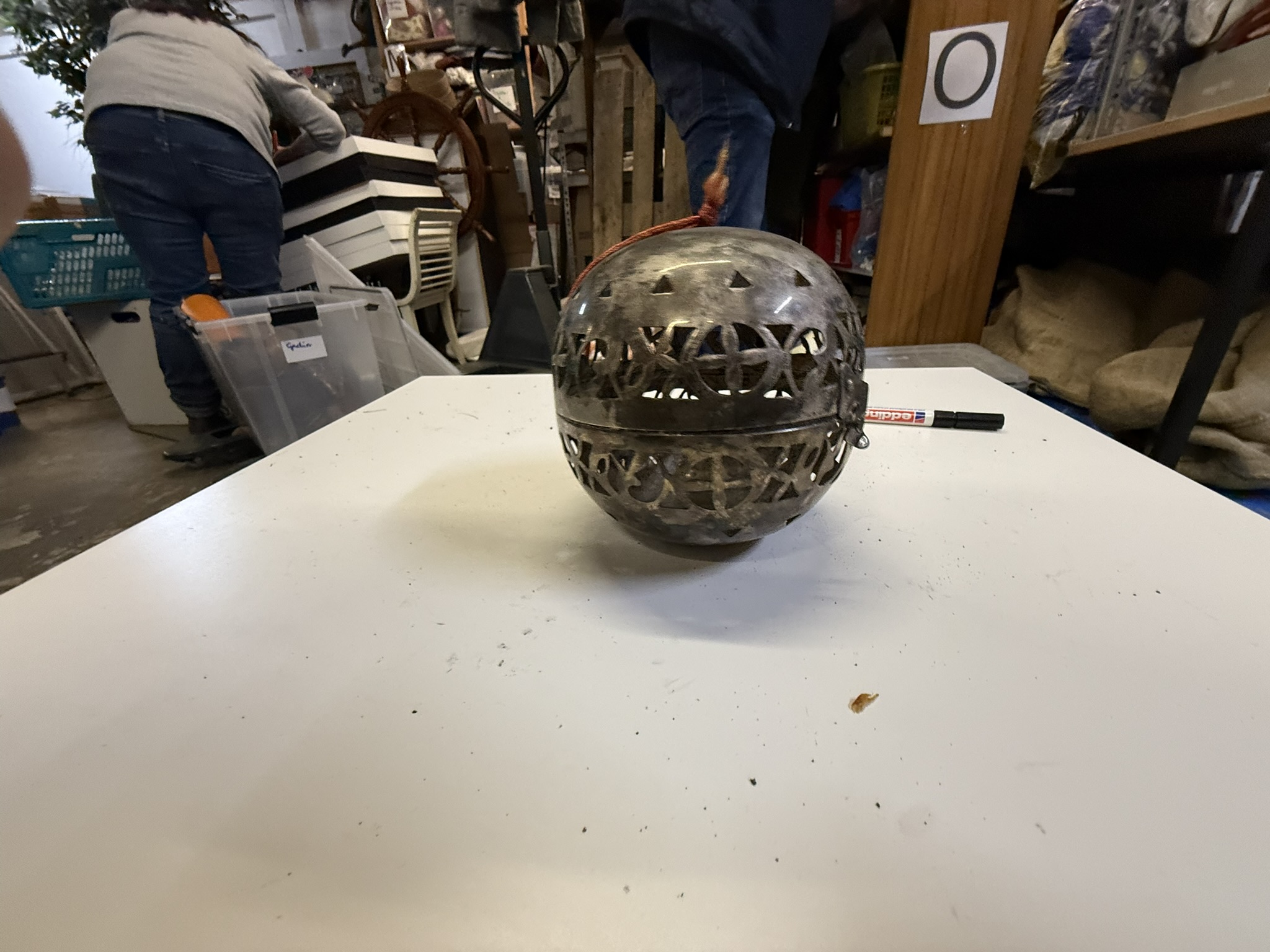 A05-015 Weihrauch-Kugel