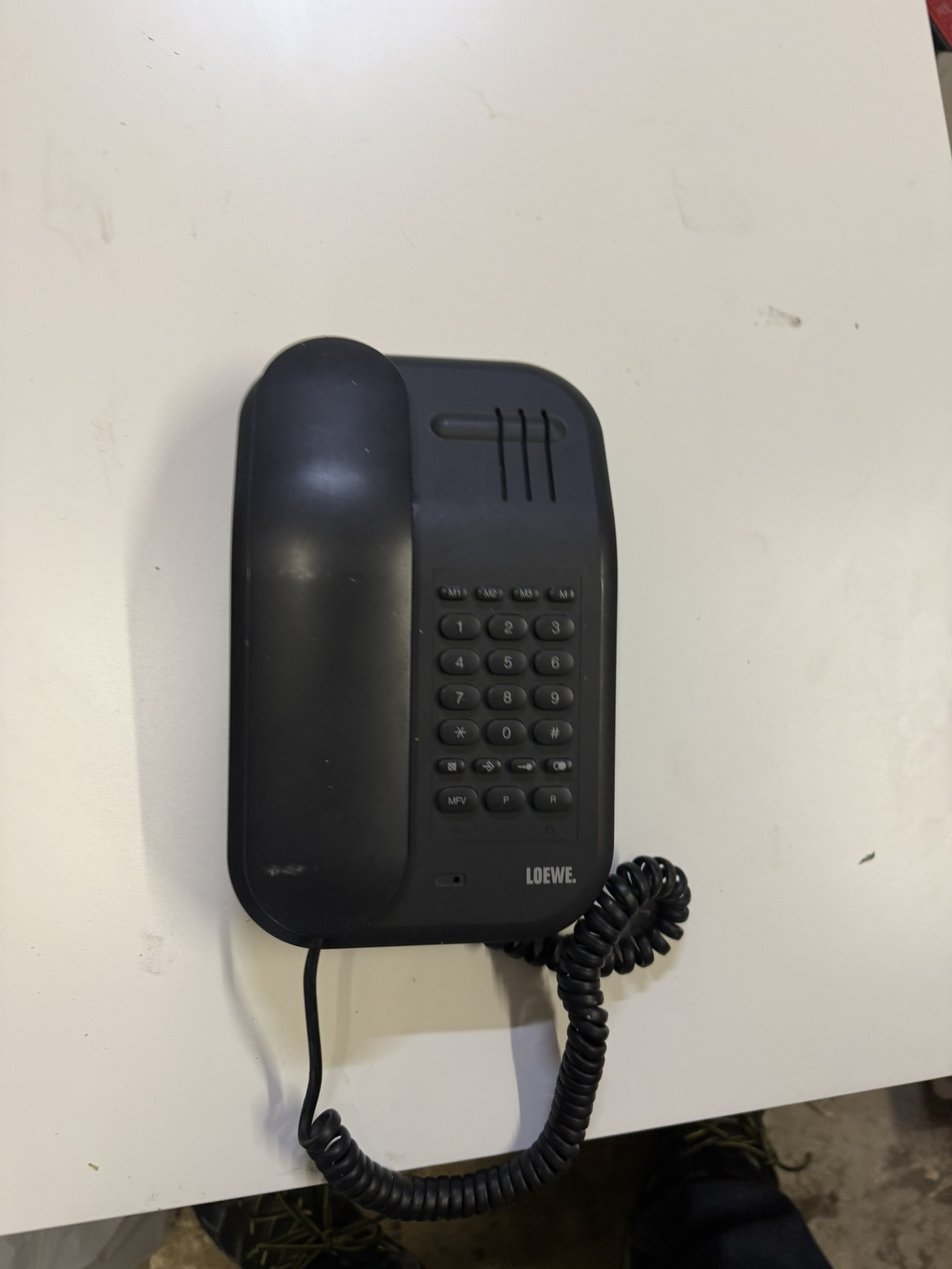 A02-004 Tastentelefon