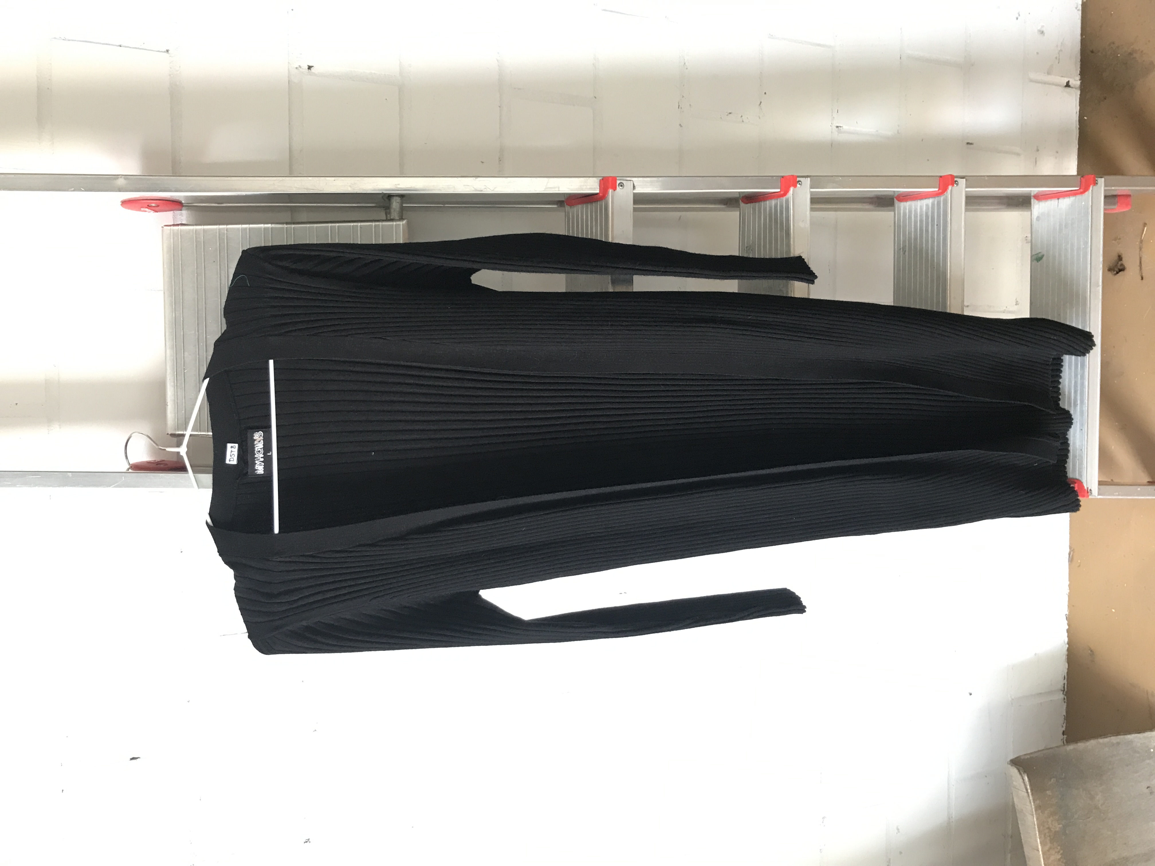 DST8 Strickjacke lang