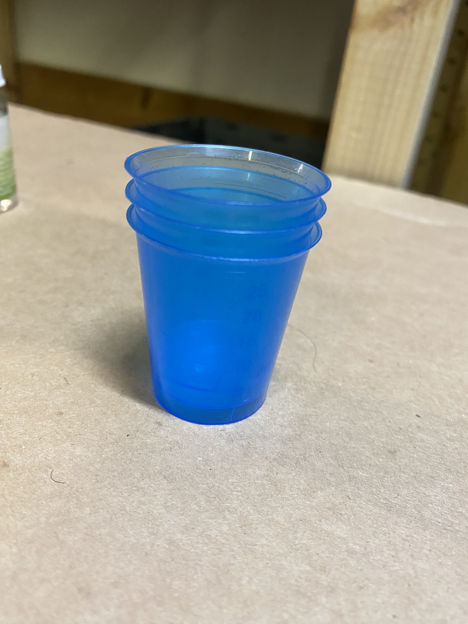 M01-055 Krankenhaus-Becher