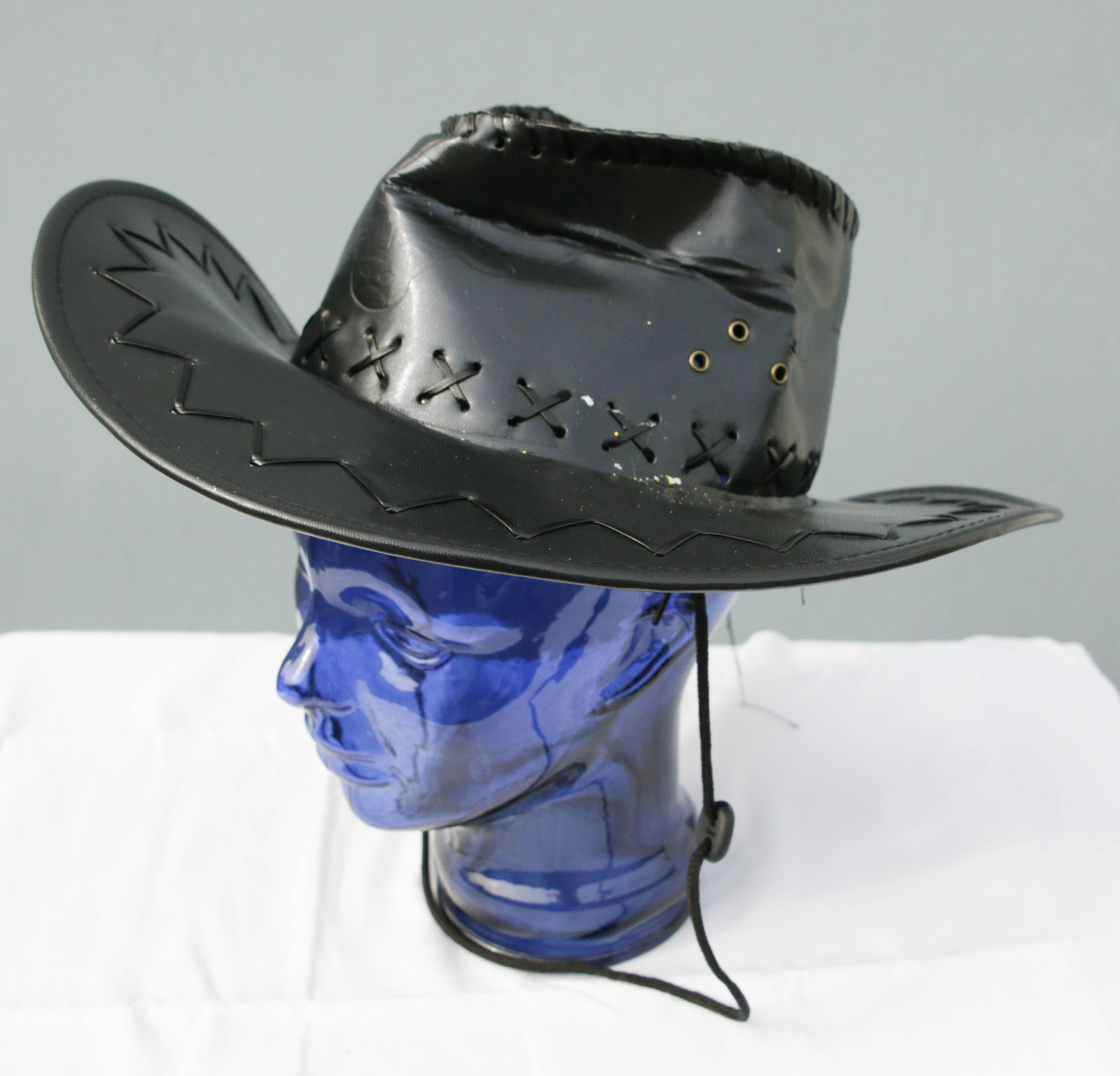 HUT111 Cowboyhut Lack