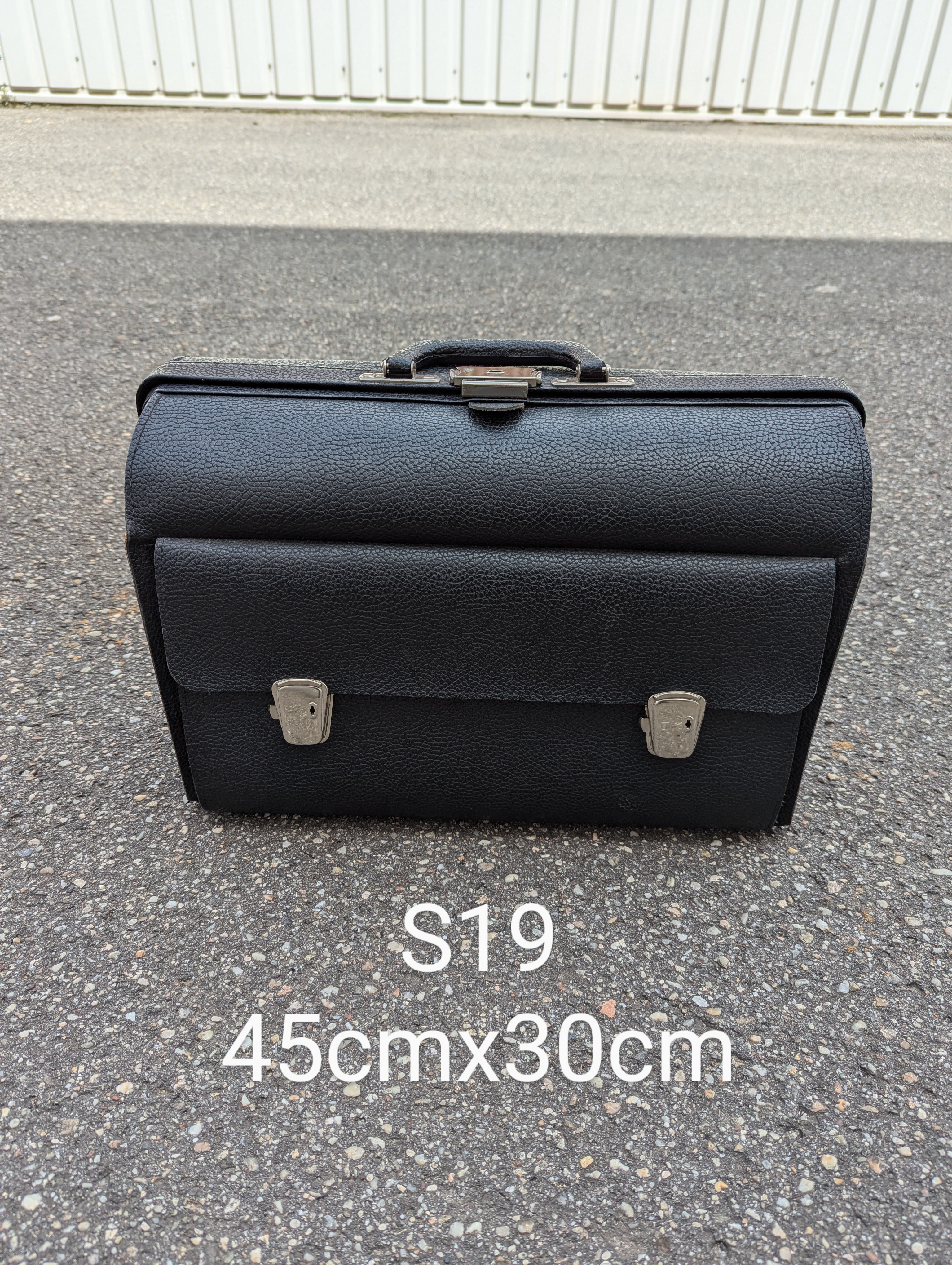 S01-019 Leder-Aktentasche