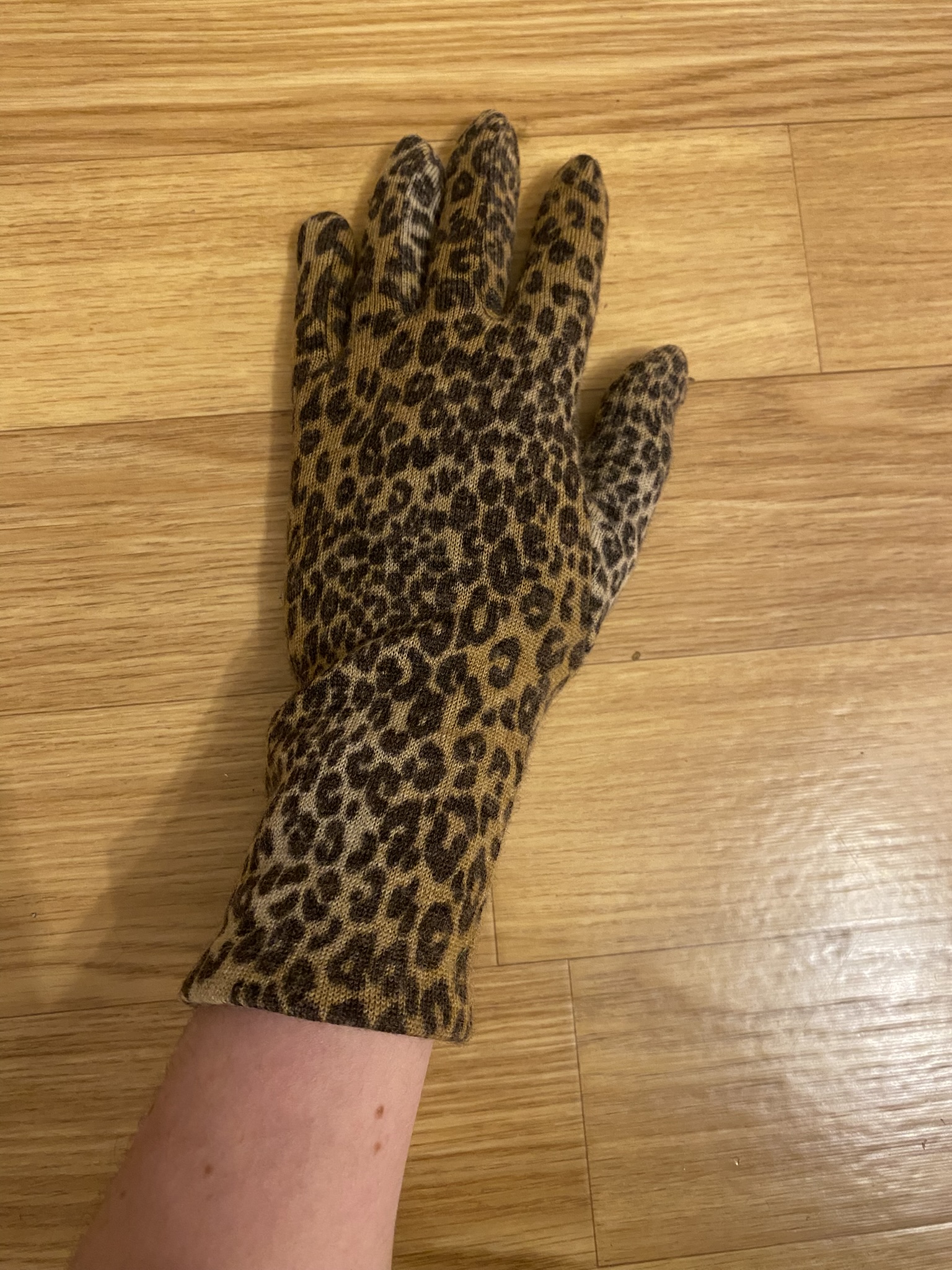 HD17 Handschuhe Leopard