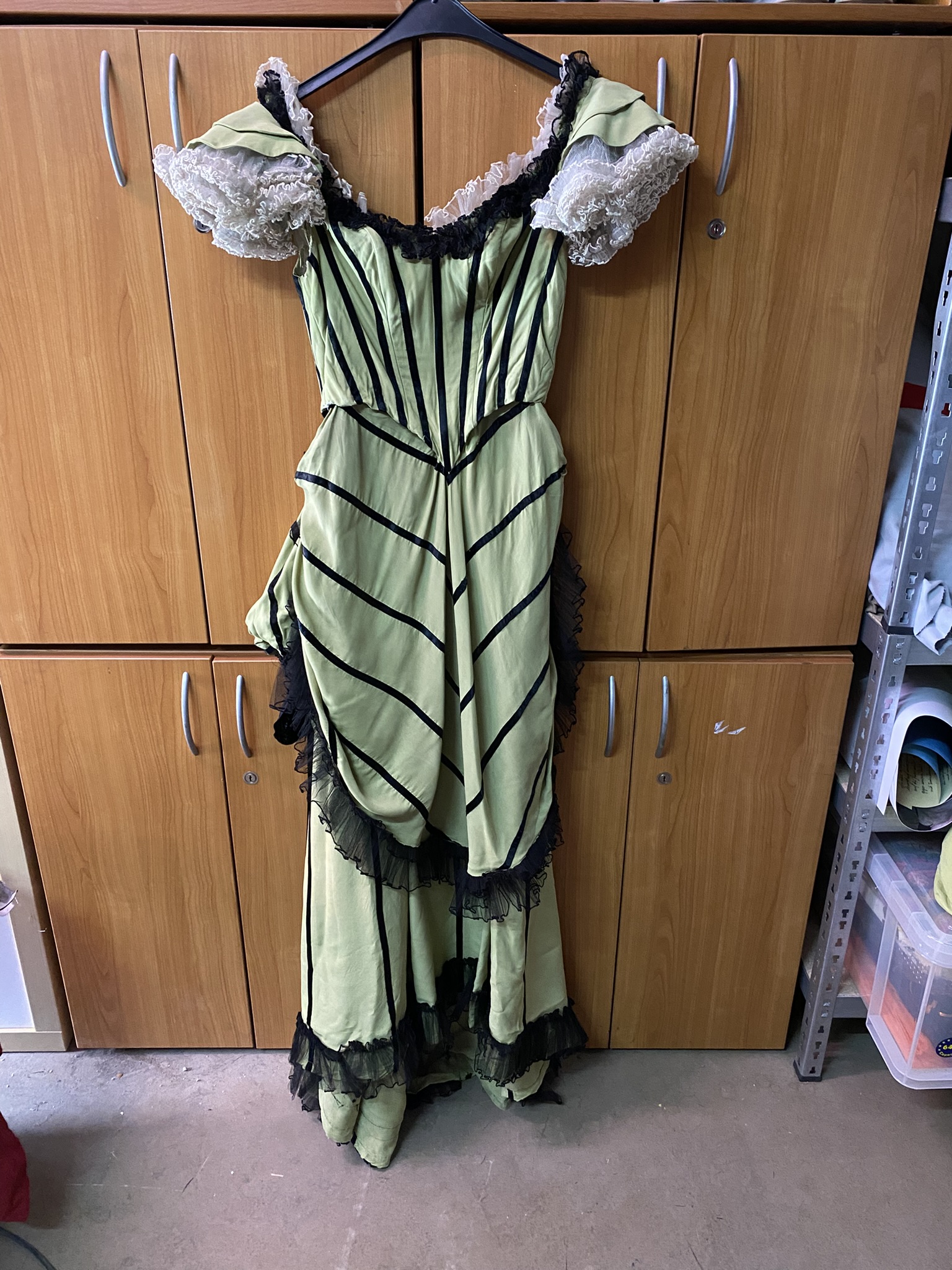 K127 Kleid viktorianisch