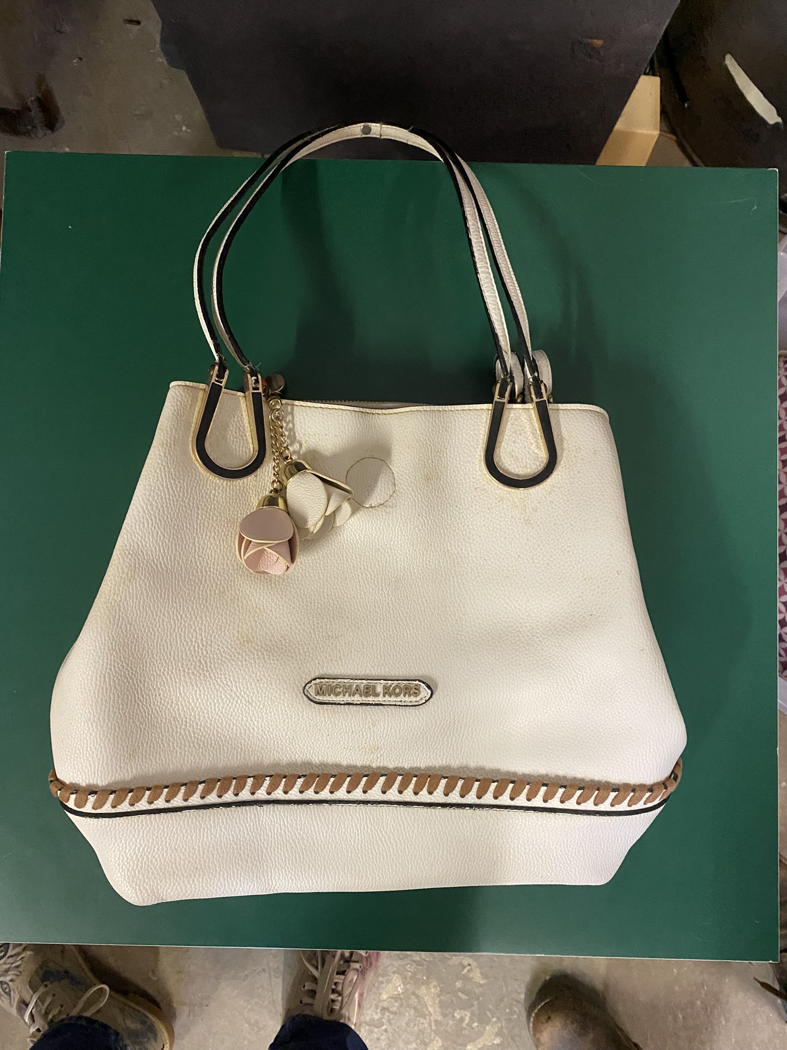 A09-031 Tasche Michael Kors