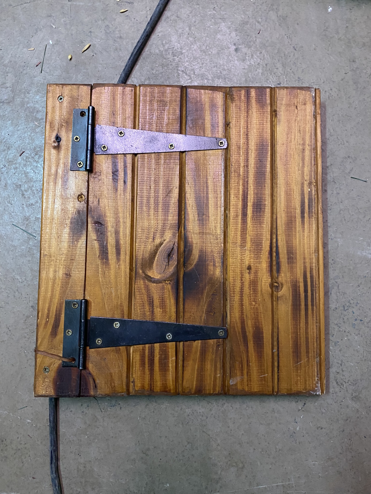 A20-021 Holzumschlag