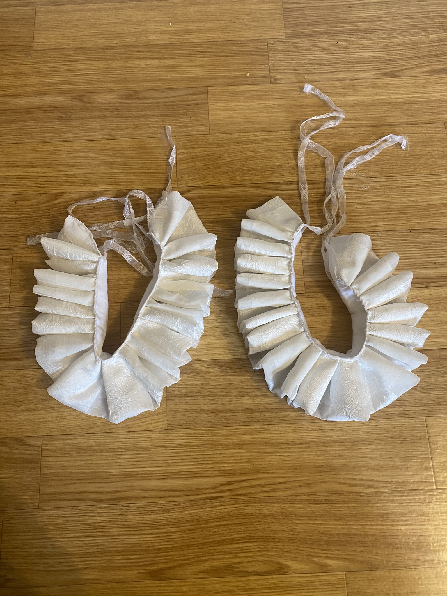 KR11 Elisabethanischer Rüschenkragen