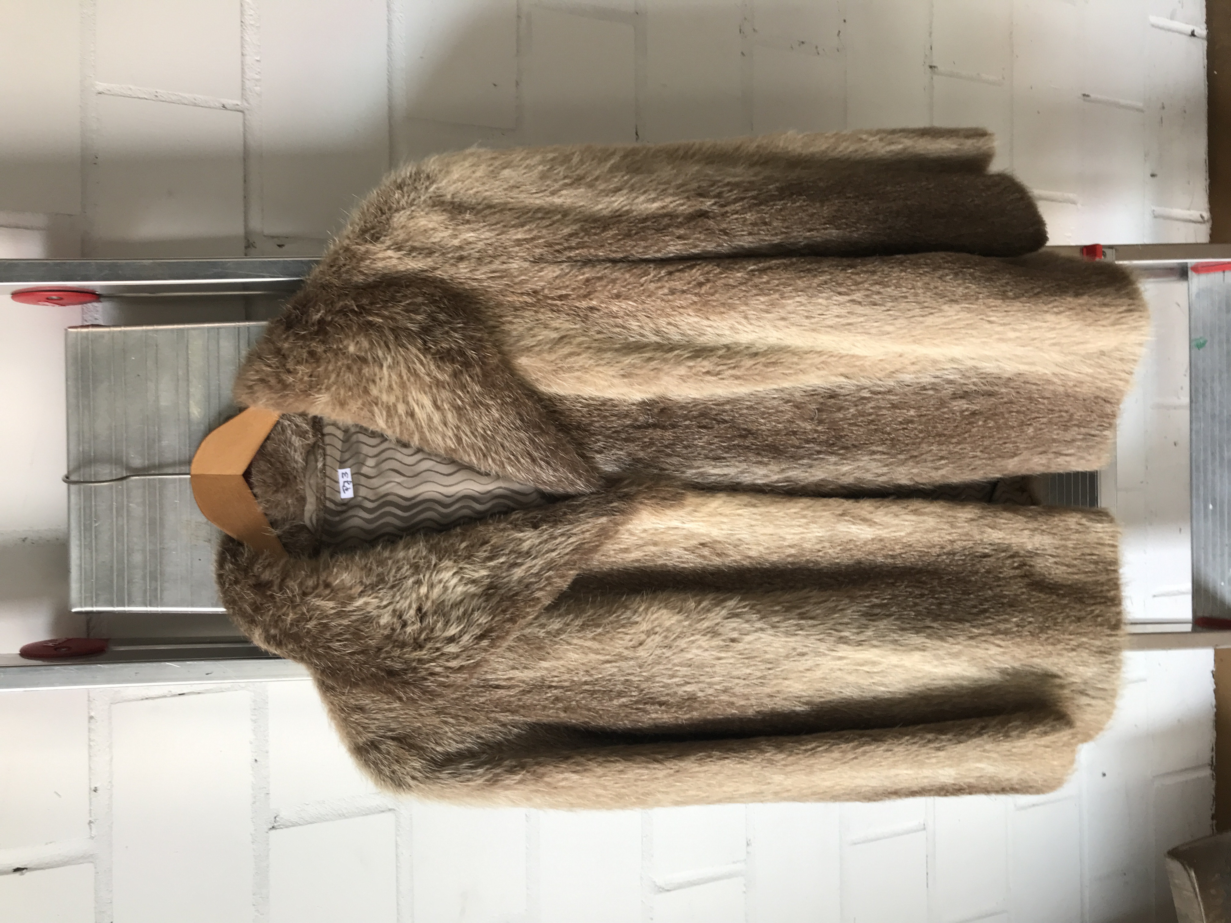 PJ3 Pelzjacke Kaninchen