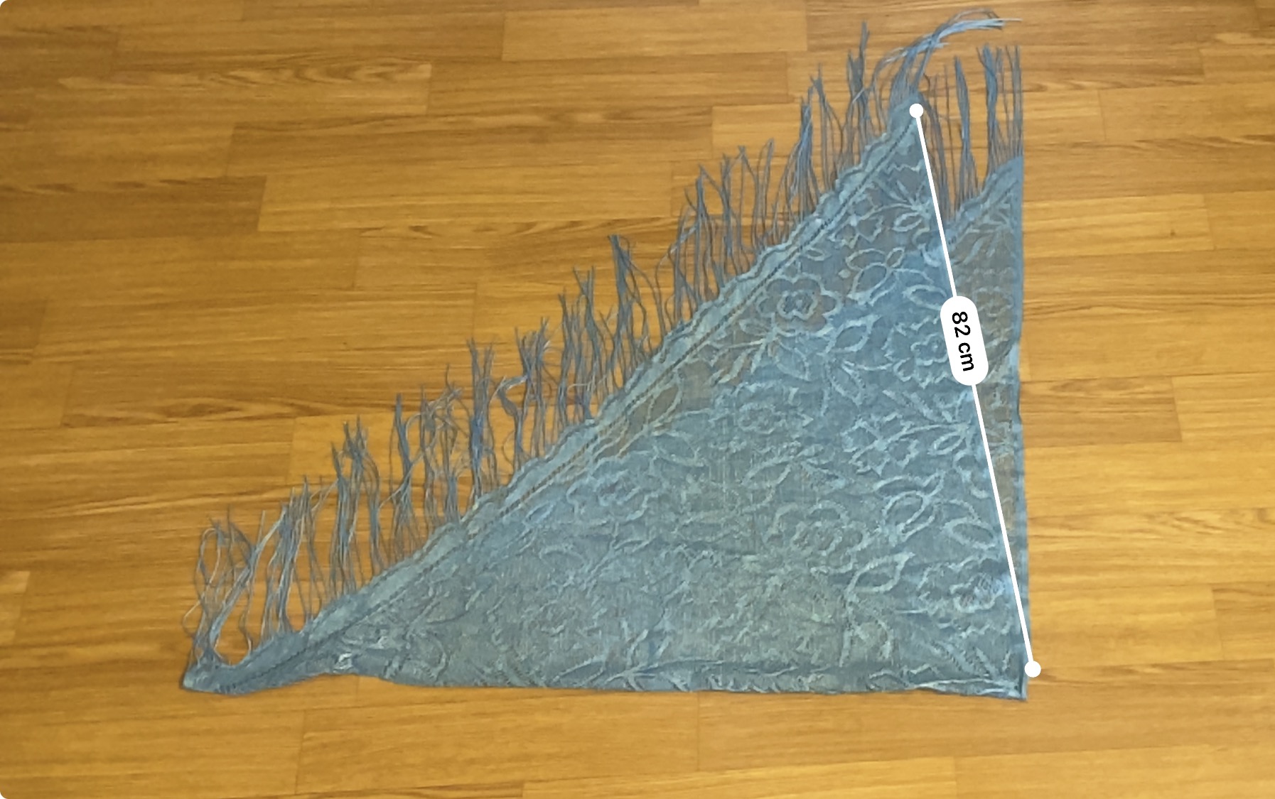 TU13 Dreieckstuch mit Fransen