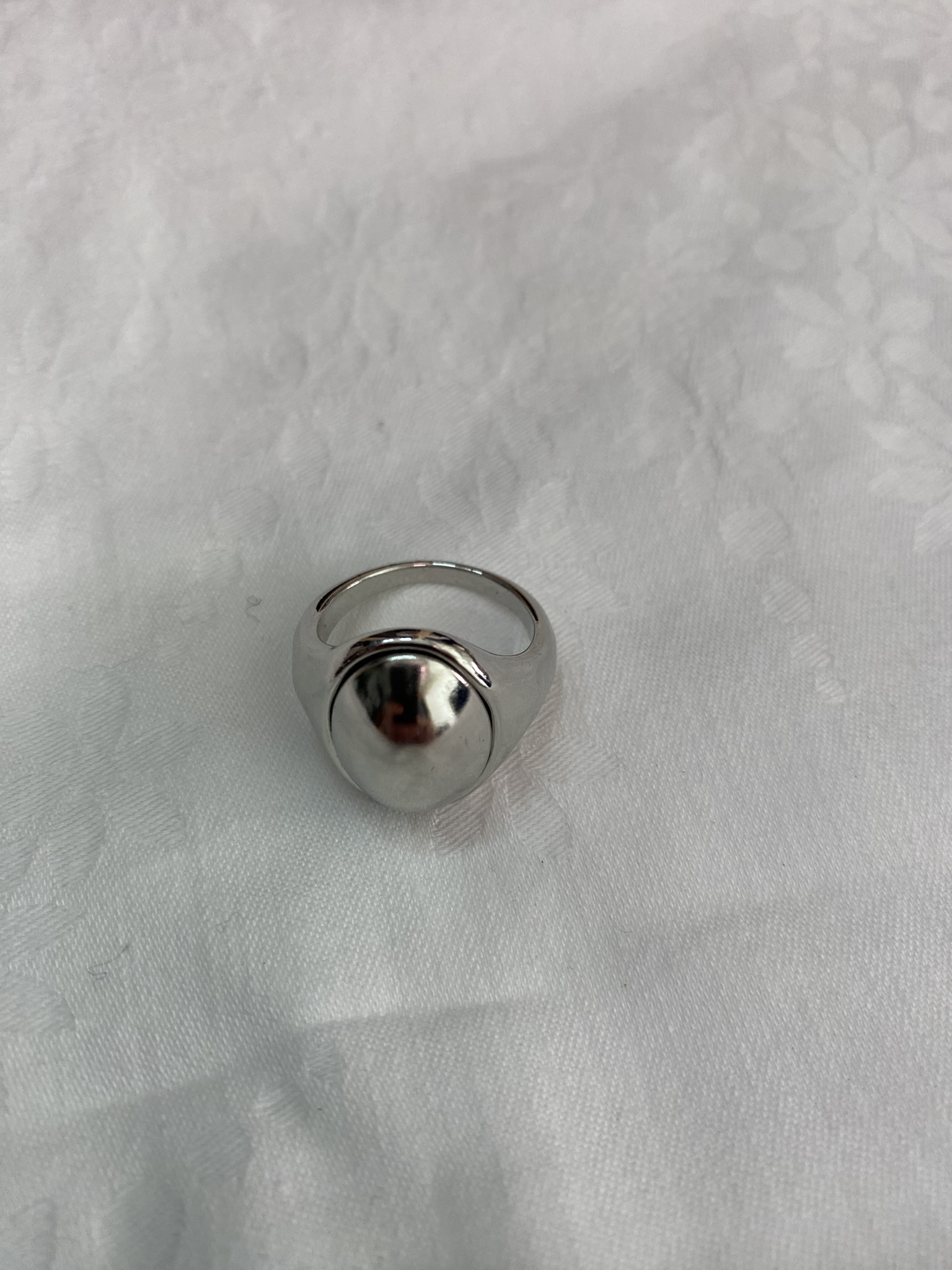 V01-052 Ring