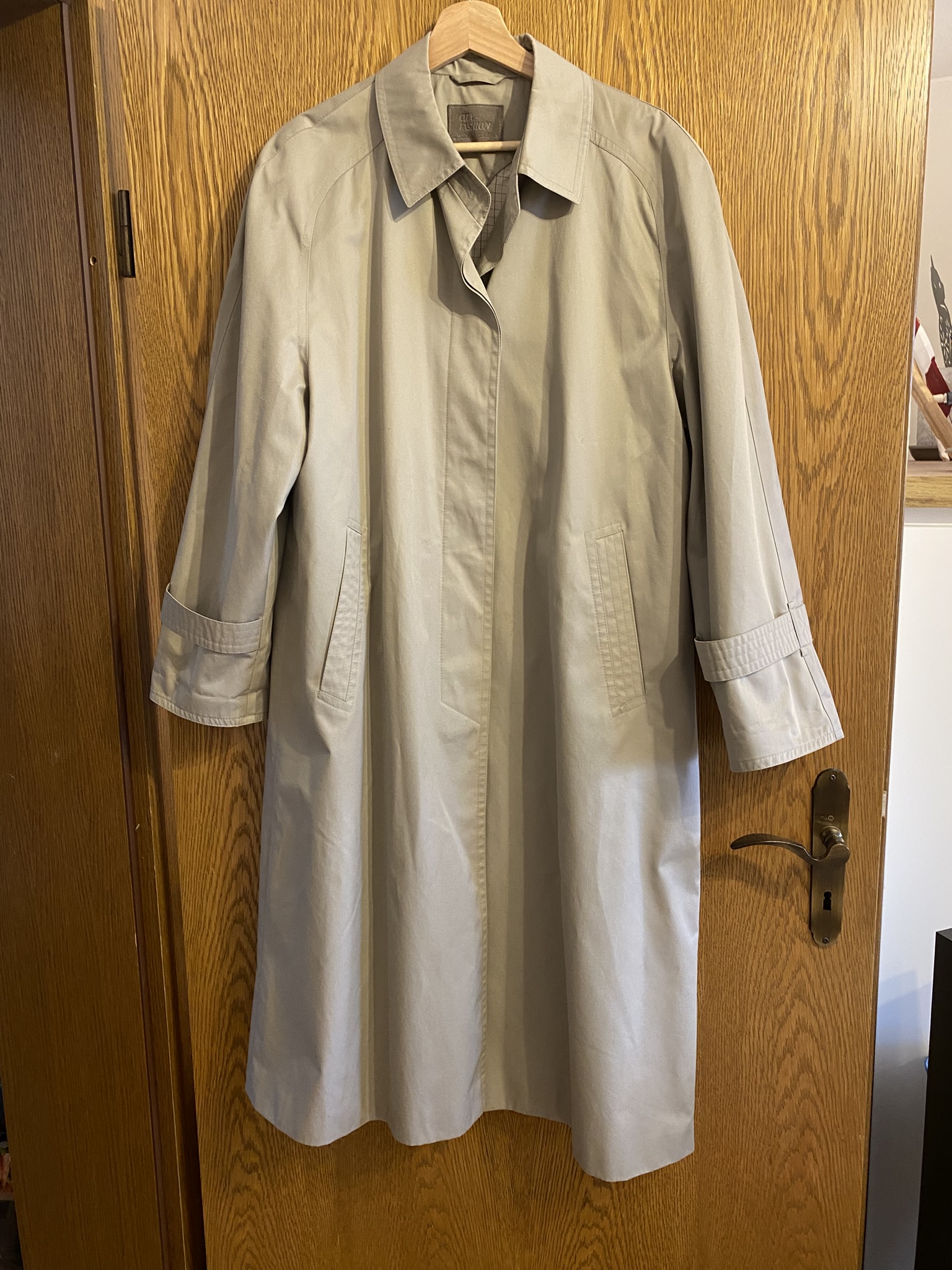 HM10 Trenchcoat