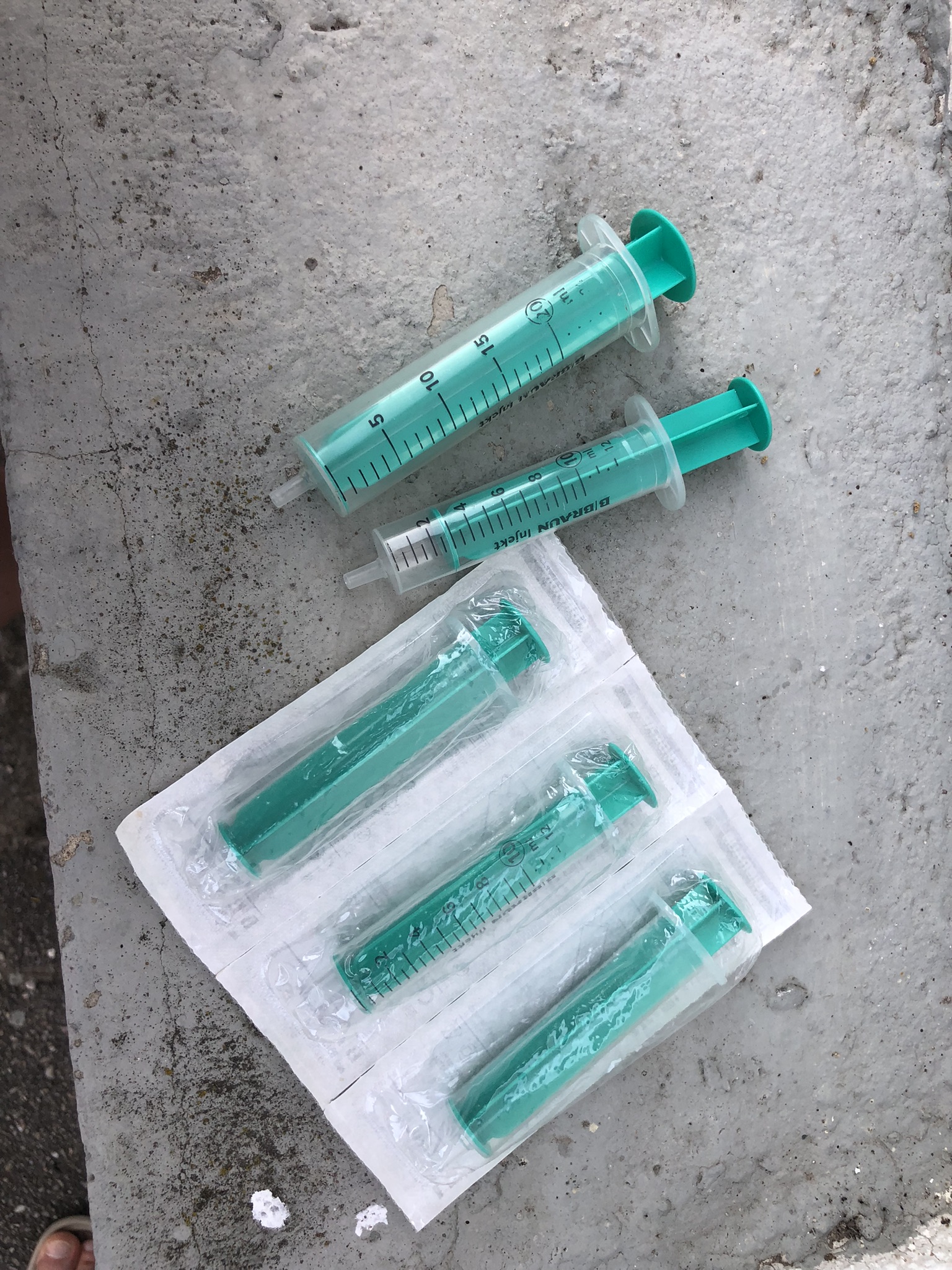 M01-039 Spritzen
