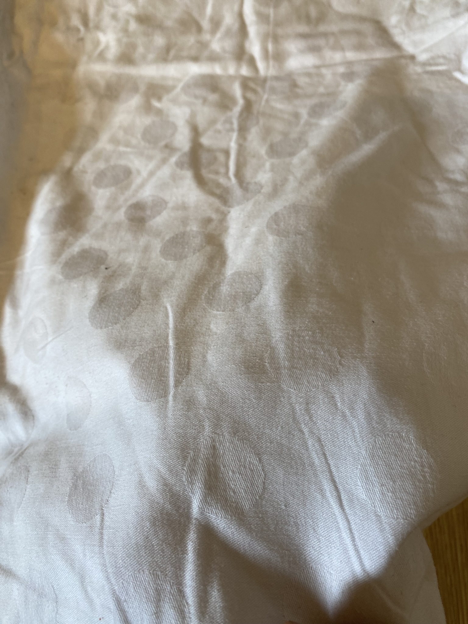 T07-001 Kissenbezug weiß (Bett)